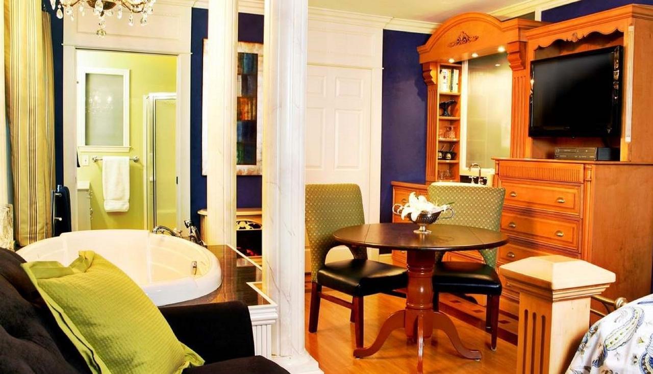 Prairieside Suites Luxury Bed & Breakfast 그랜드빌 외부 사진